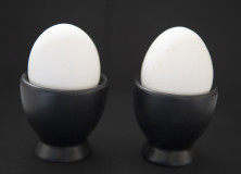 Go_to_work_on_an_egg