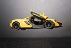 Stunt-_4_THE_BAIL_OUT